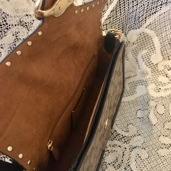 Coach Georgie Shoulder Bag In Colorblock Signature Canvas With Rivets - Picture 12 of 16